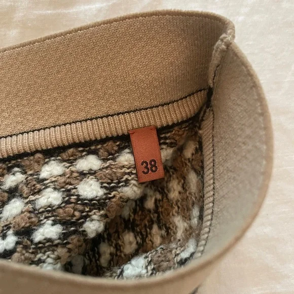 Missoni mini skirt. Size 38. 60% wool. Beautiful beige, off white and black. - Picture 3 of 5